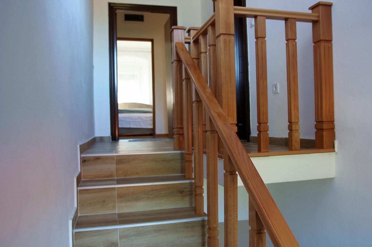 Apartmani 15 Cetinje Eksteriør bilde
