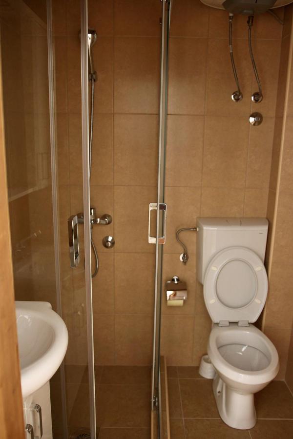 Apartmani 15 Cetinje Eksteriør bilde