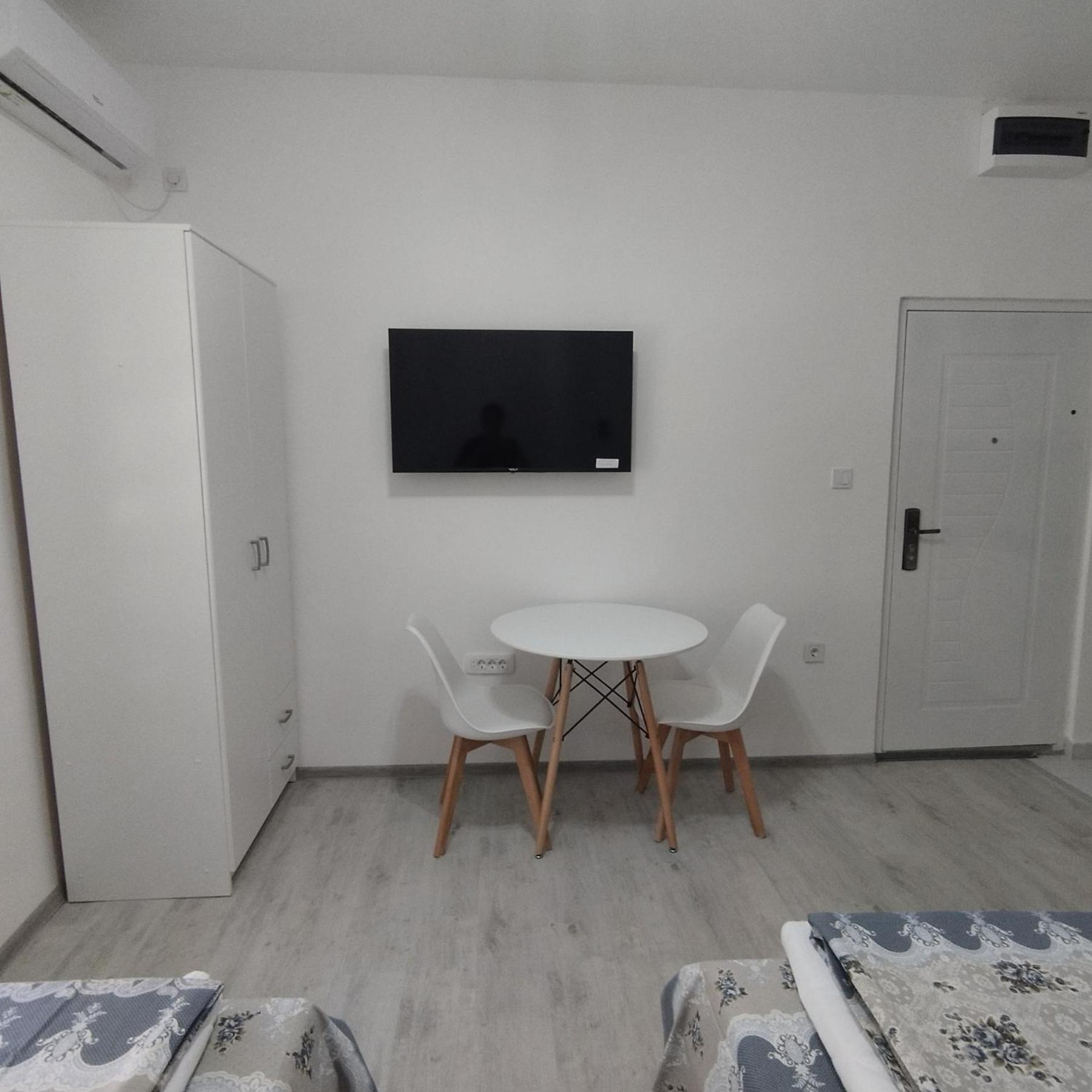 Apartmani 15 Cetinje Eksteriør bilde